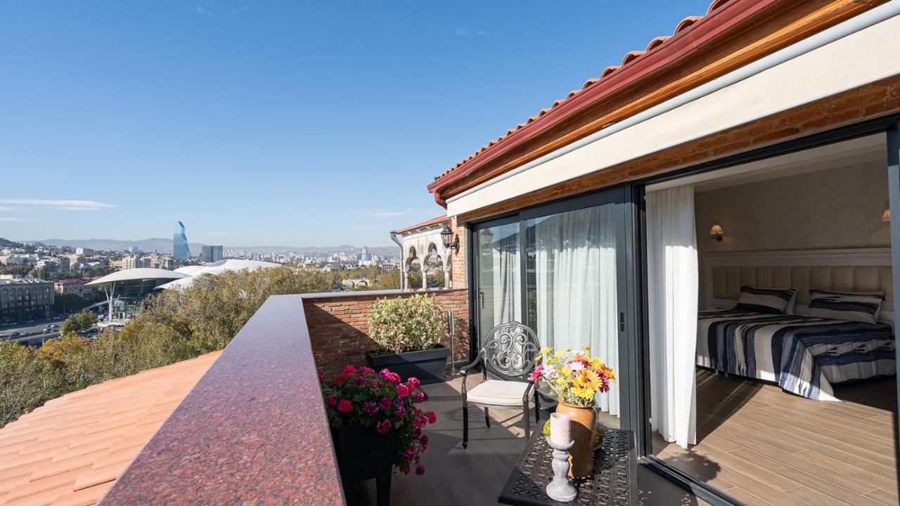 Hotel Passport Tiflis Exterior foto