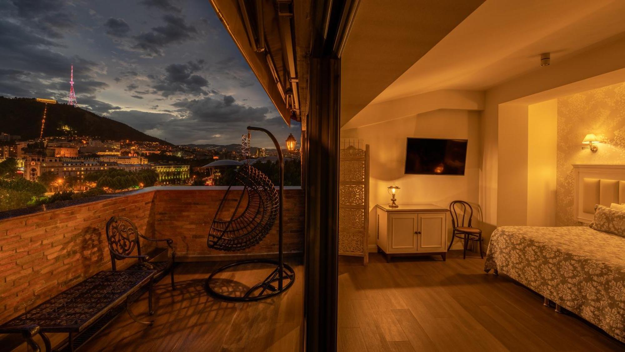 Hotel Passport Tiflis Exterior foto