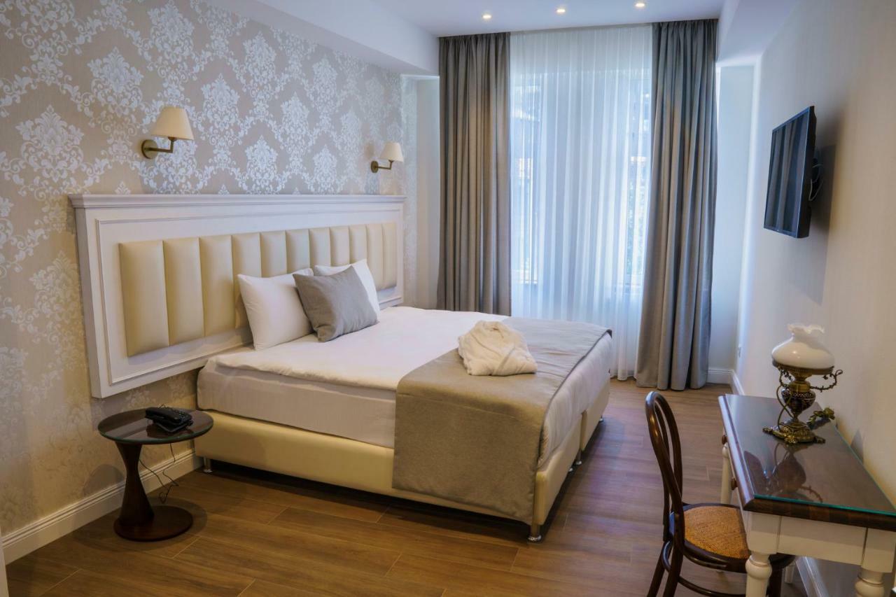 Hotel Passport Tiflis Exterior foto